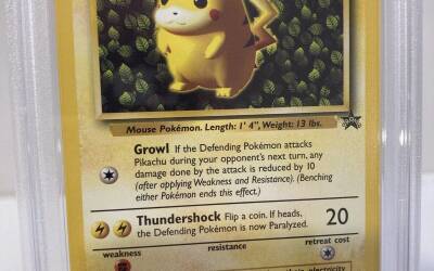 1999 Pokémon Game Pikachu #1 LEAGUE PROMO PSA 8